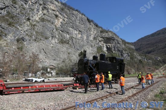 2017.03.28 Primolano: Trasferimento da Castelletto Monferrato a Primolano della 880 001 di SVF